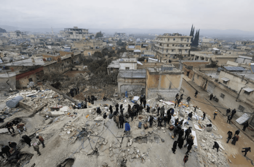  Terremoto deixa milhares de mortos e feridos na Turquia e na Síria