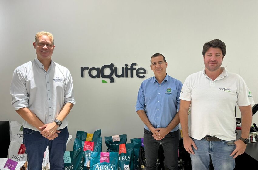  Santa Fé do Sul: Prefeito e vice conhecem projeto de expansão da empresa Raguife