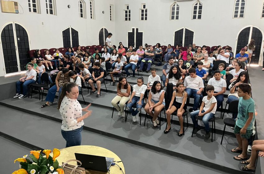  Projeto Guri promove palestra sobre ansiedade infantil e apresenta nova coordenadora