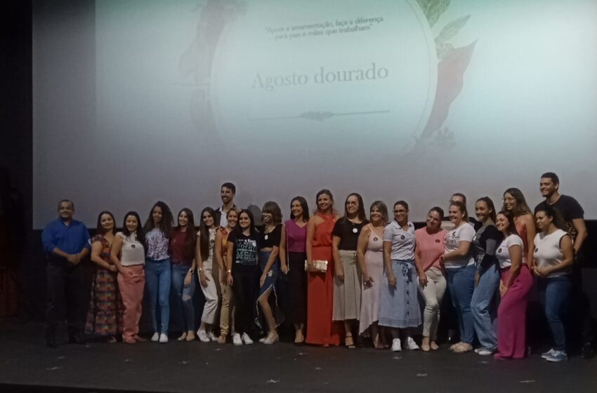  Agosto Dourado: Encontro de Gestantes e Mulheres que amamentam realizado no Cinema de Santa Fé do Sul