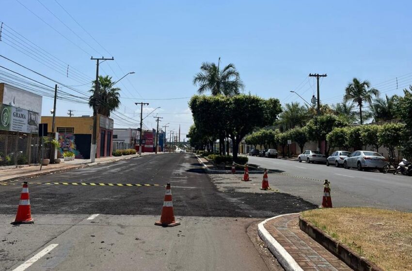  Avenidas Navarro de Andrade e Conselheiro Antônio Prado são recapeadas com investimento de mais de R$ 400 mil