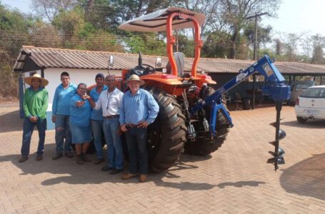 Santa Fé do Sul é contemplada com um trator agrícola pelo Governo Federal