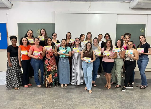  Professores e Coordenadores de Santa Fé do Sul recebem formação do Programa Alfabetiza Juntos