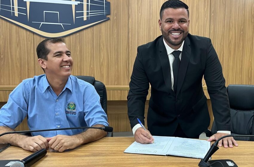  Samuka da Limpeza é empossado vereador da Câmara Municipal de Santa Fé do Sul