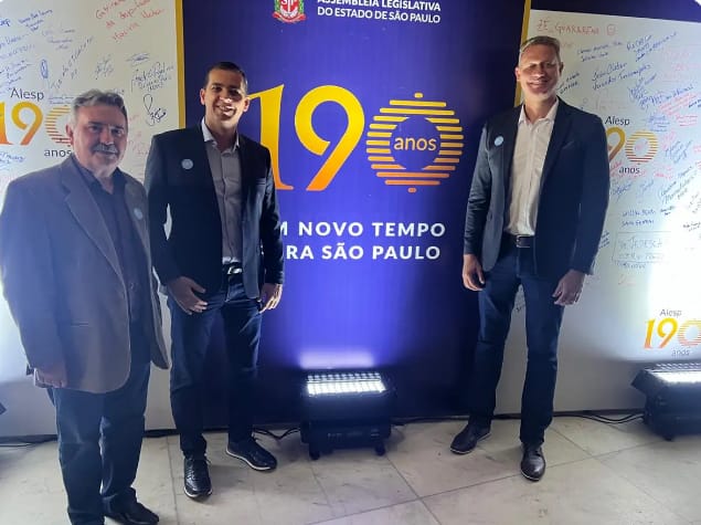 Prefeito Evandro Mura, Vice-Prefeito Capitão Benitez e Vereador Vaguinho participam das comemorações dos 190 anos da ALESP