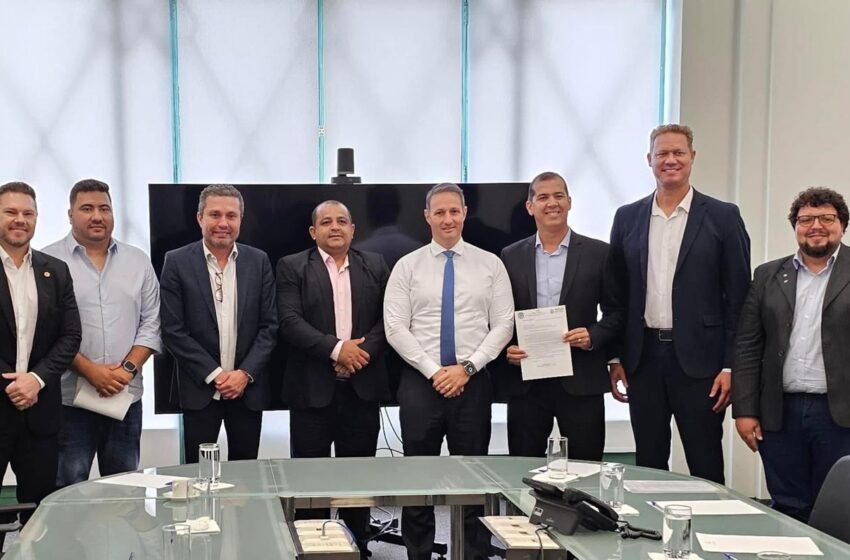  Mura e Benitez se reúnem em audiência com o Secretário de Segurança Pública de São Paulo, Guilherme Derrite