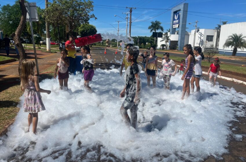  Recheado de brincadeiras o “Tô de Férias” movimentou Santa Fé do Sul entre os dias 22 de janeiro à 2 de fevereiro