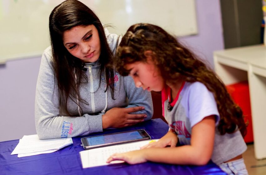  São Paulo abre inscrição de professores para tutoria de língua portuguesa e matemática