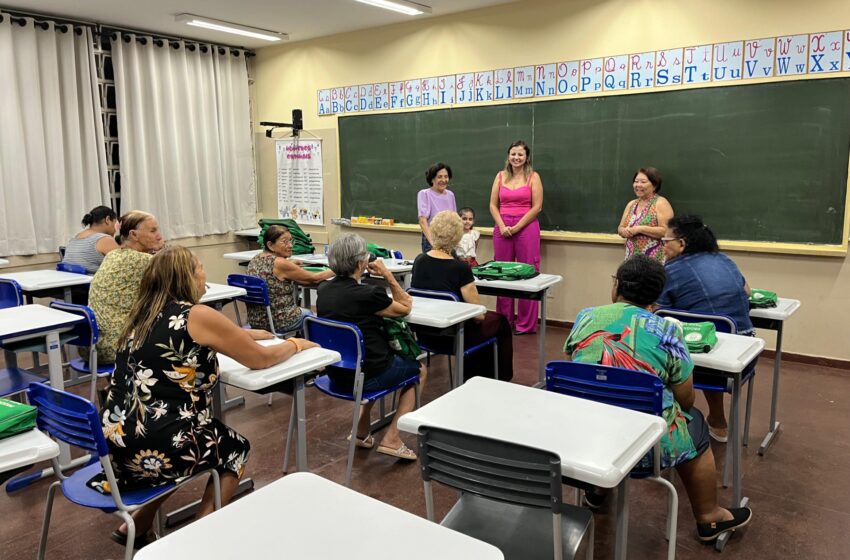  Fundo Social de Solidariedade e Sindicato Rural iniciam curso de Alfabetização para Adultos em Santa Fé do Sul
