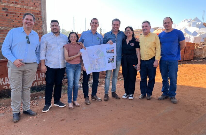  Deputado Federal Fausto Pinato visita obras da nova Escola do Jardim Universitário em Santa Fé do Sul