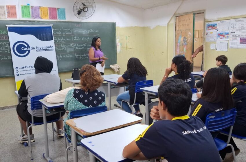  Casa da Juventude encerra projeto de desenvolvimento pessoal com alunos dos 9º anos