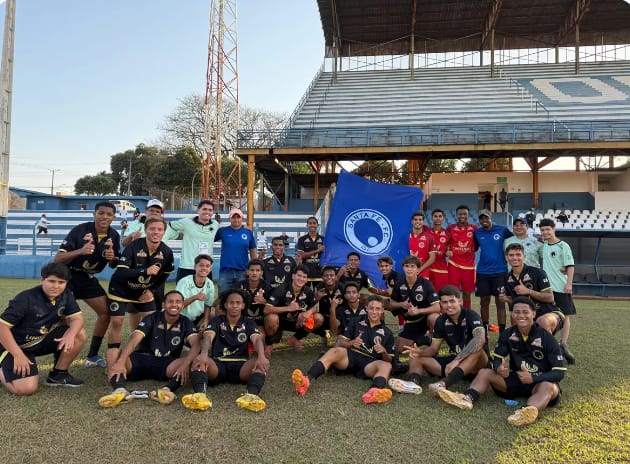  Santa Fé Futebol Clube segue firme no Paulista Sub-20