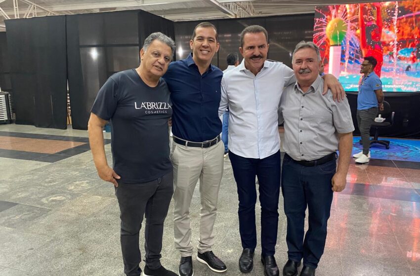  Evandro Mura e Itamar Borges renovam parceria pelo turismo durante reunião da APRECESP em Olímpia