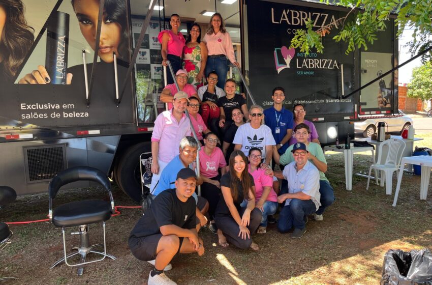 Projeto Beleza Itinerante encerra semana de ações do Outubro Rosa com sucesso em Santa Fé do Sul