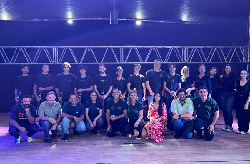  Apresentações da Casa da Juventude animam noite do Sonho de Natal – 20 anos