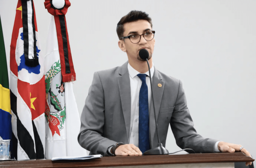  Santafesulense Abner Tofanelli será o relator da CPI que mira o governo do Coronel Fábio em Rio Preto
